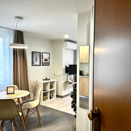 Chic Apartment *