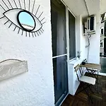 Apartment Chic *