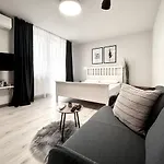 Chic Apartment *